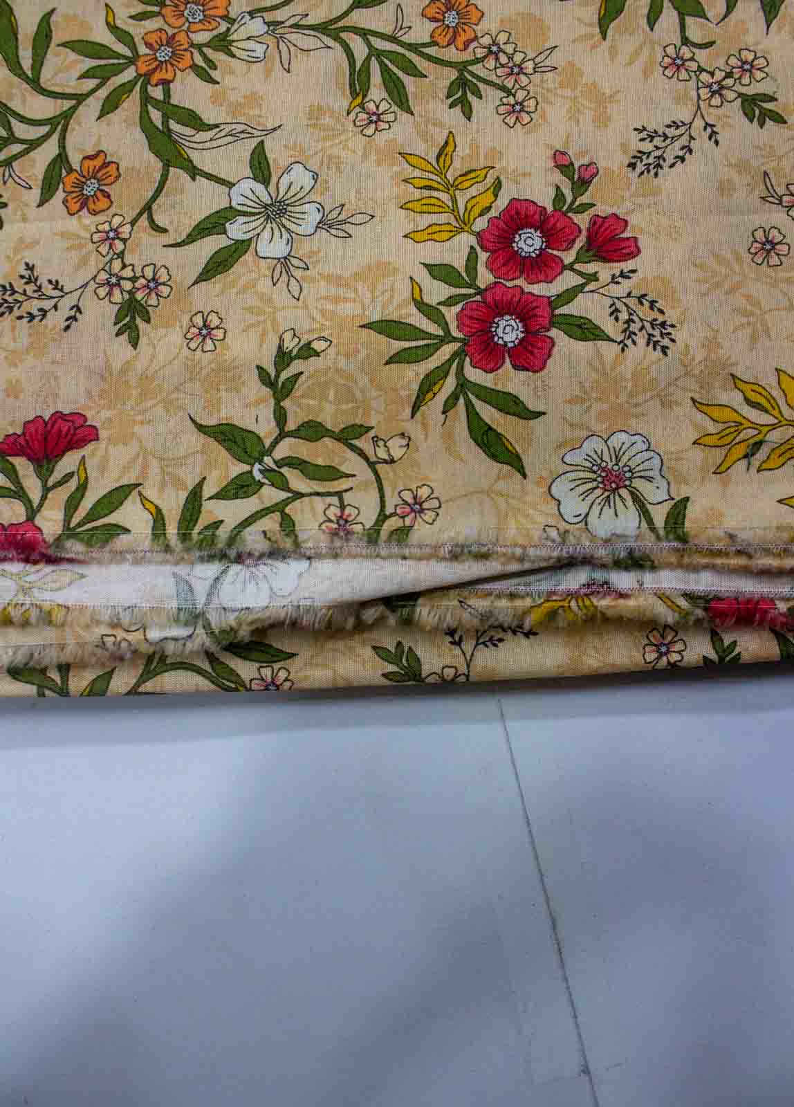 Bin Saeed Fabric - D-0230-3 Piece Lawn Digital Printed UnStitched Suit