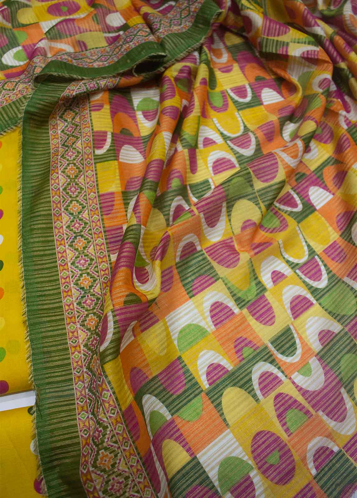 Bin Saeed Fabric - DP-0289- 3 Piece Lawn Printed UnStitched Suit