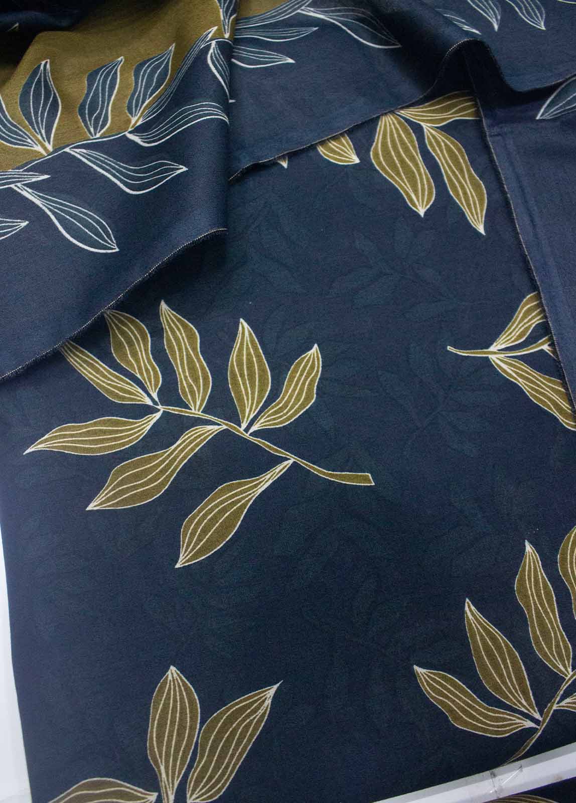 DP-0421- 3 Piece Lawn Printed UnStitched Suit