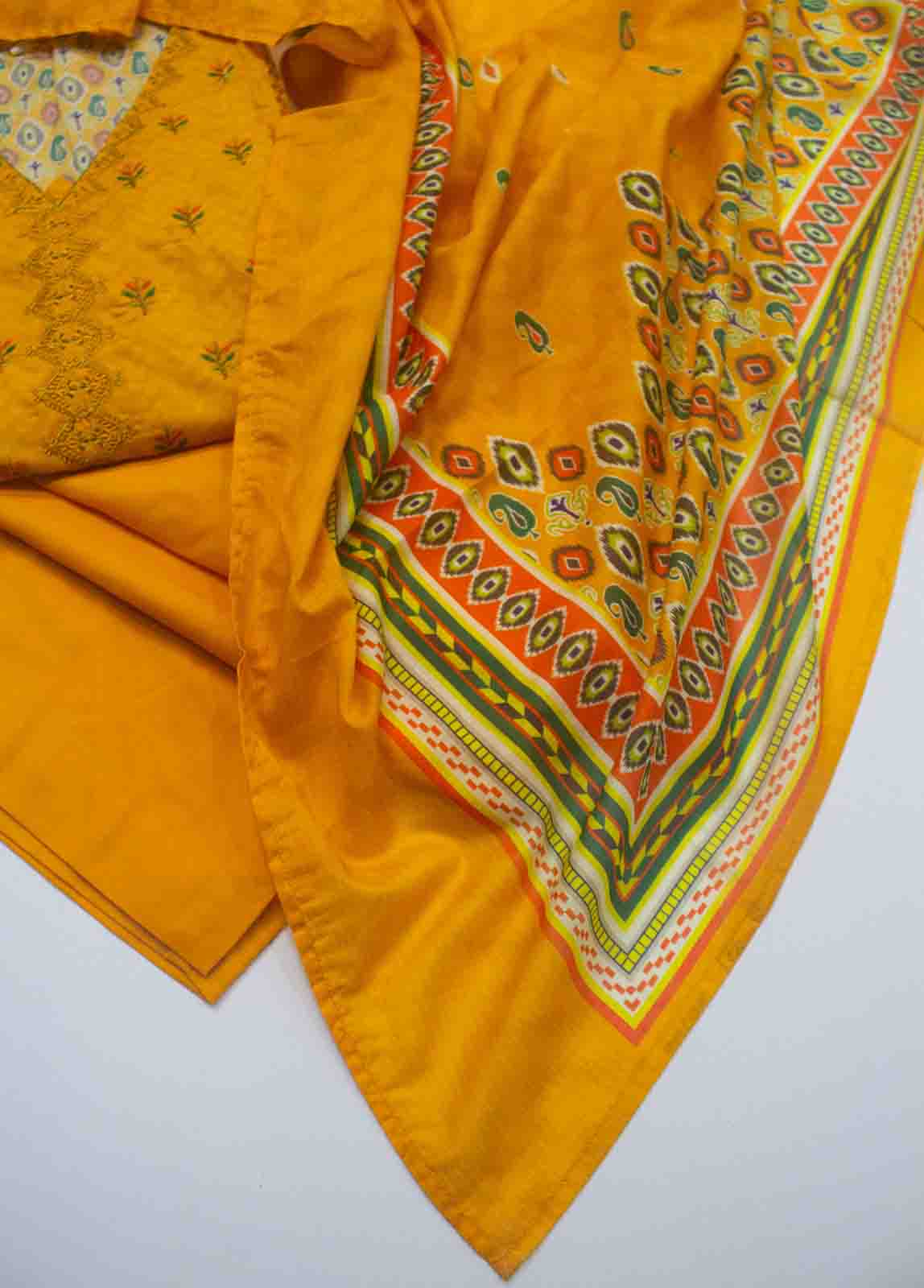 Bin Saeed Fabric - EMB-0024- 3 Piece Embroidered Stitched Suit