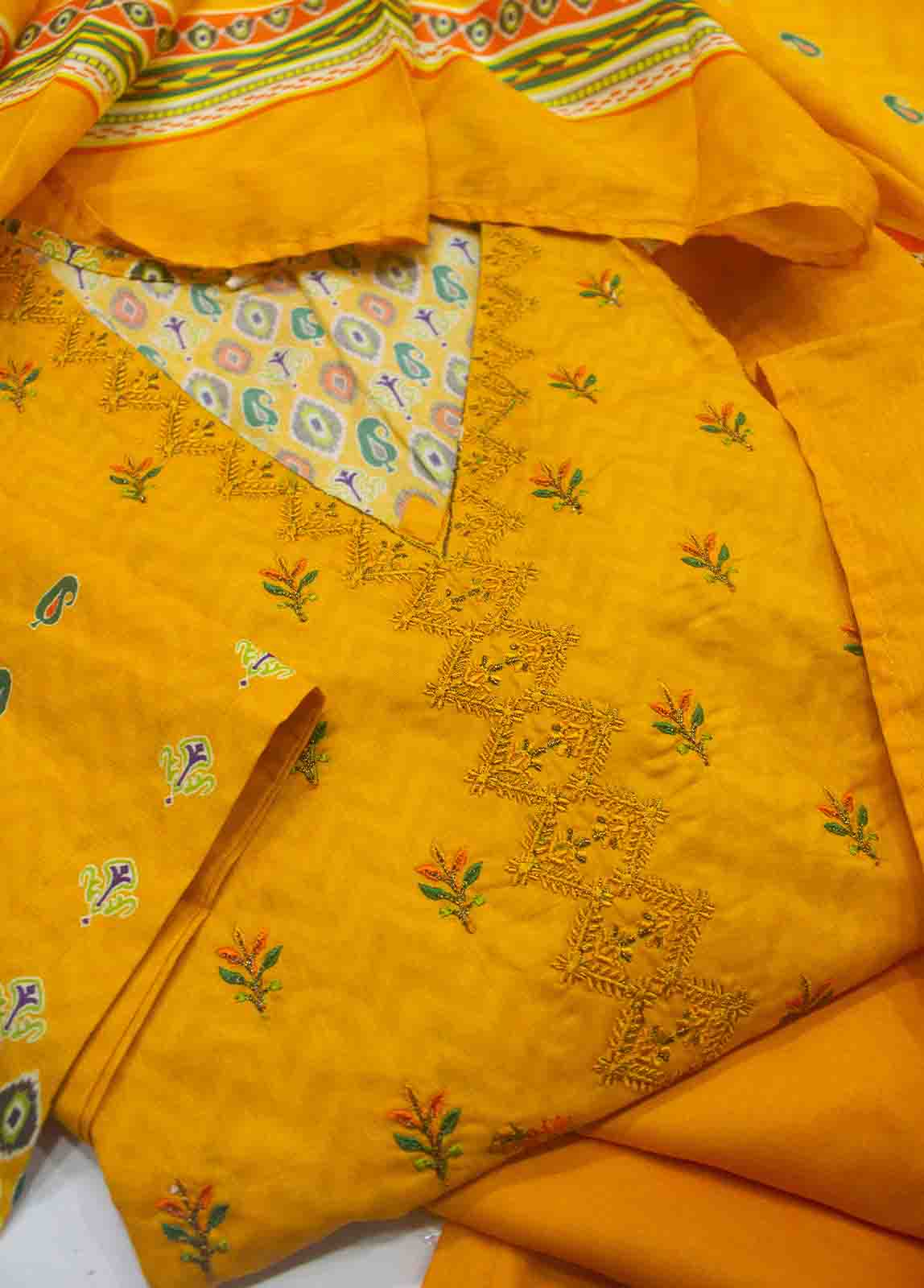 Bin Saeed Fabric - EMB-0024- 3 Piece Embroidered Stitched Suit