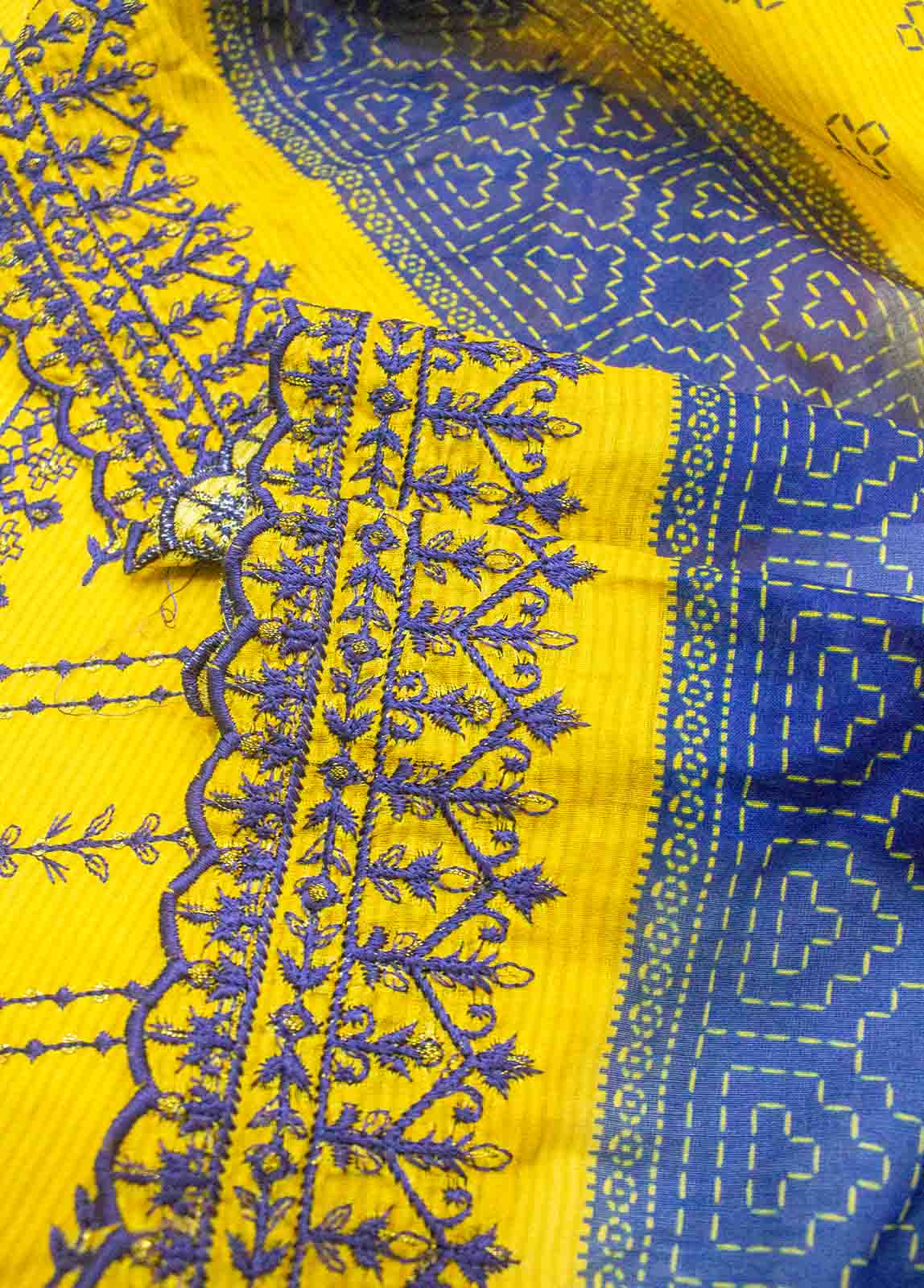 EU-R551-3 Piece Unstitched Lawn Embroidery Suit just