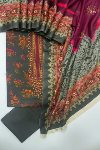 F&F-705 B- 3 Piece Printed Lawn Unstitched