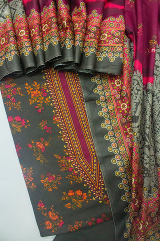 F&F-705 B- 3 Piece Printed Lawn Unstitched