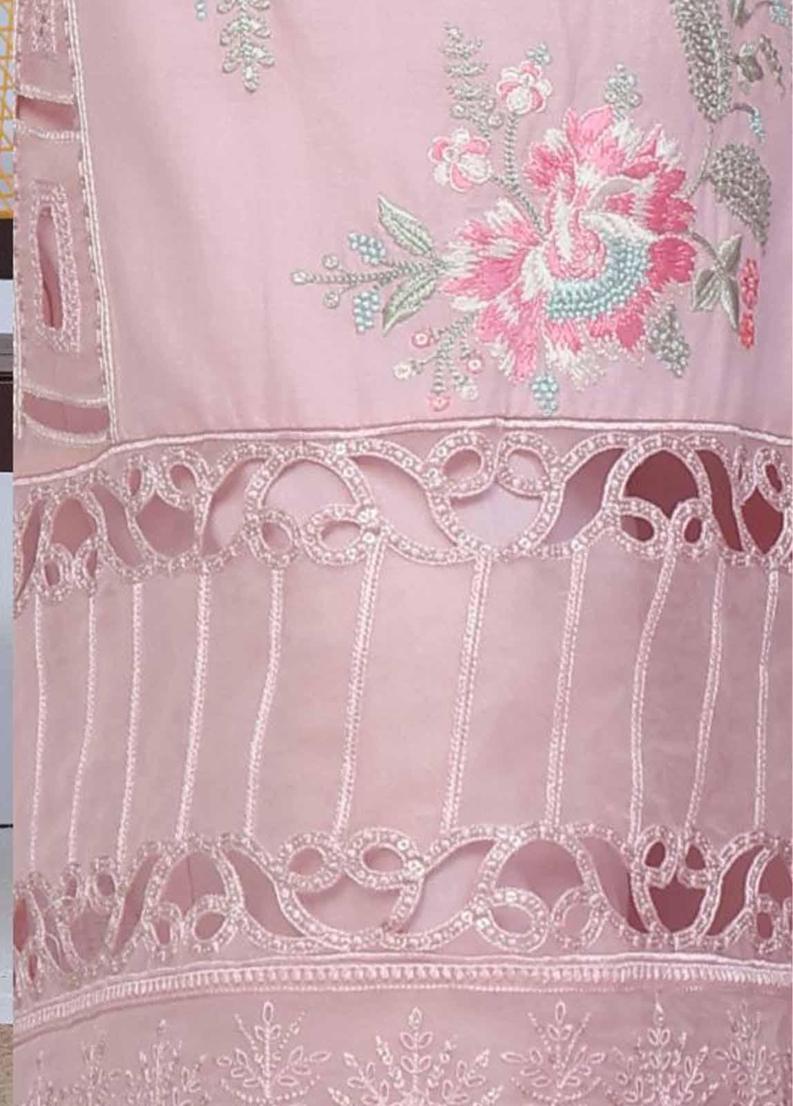 Bin Saeed Fabric - LF-CE-036 B- 3 Piece Embroidered Stitched Suit