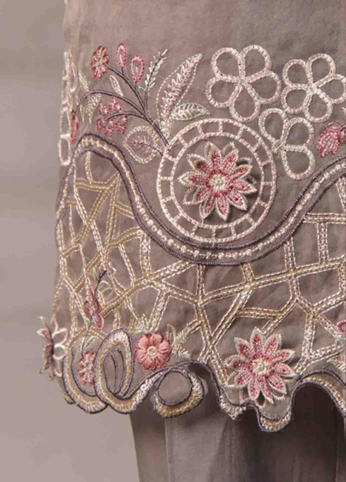 Bin Saeed Fabric - LF-CE-037 A- 3 Piece Embroidered Stitched Suit