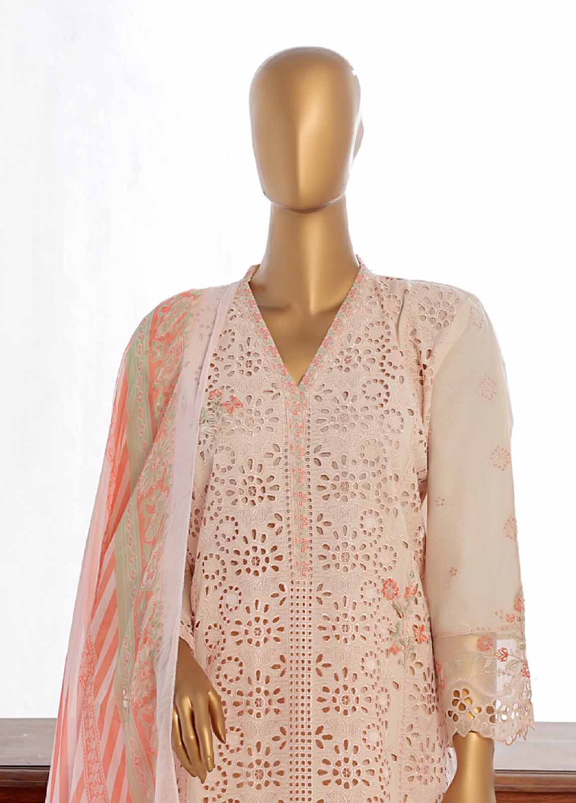 Bin Saeed Fabric - LF-EMB-085B- 3 Piece Embroidered Stitched Suit