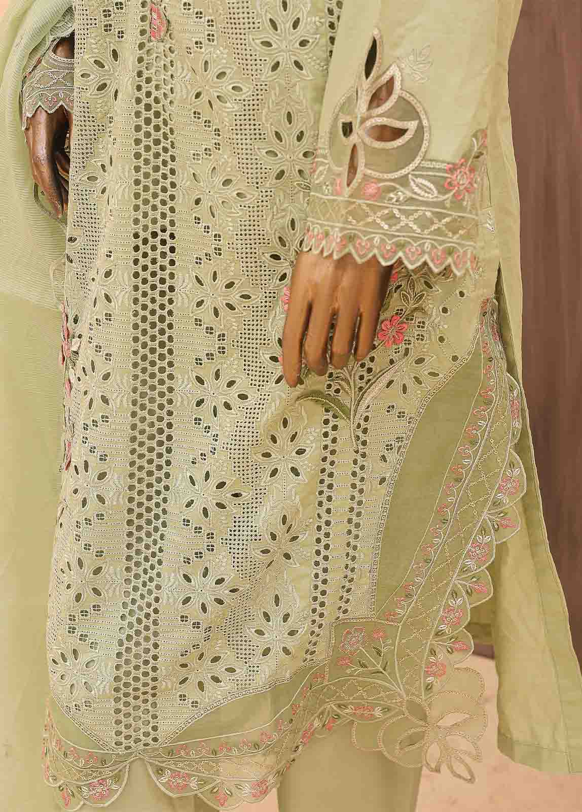 Bin Saeed Fabric - LF-HR-0133 B-3 Piece Chikankari Stitched Suit