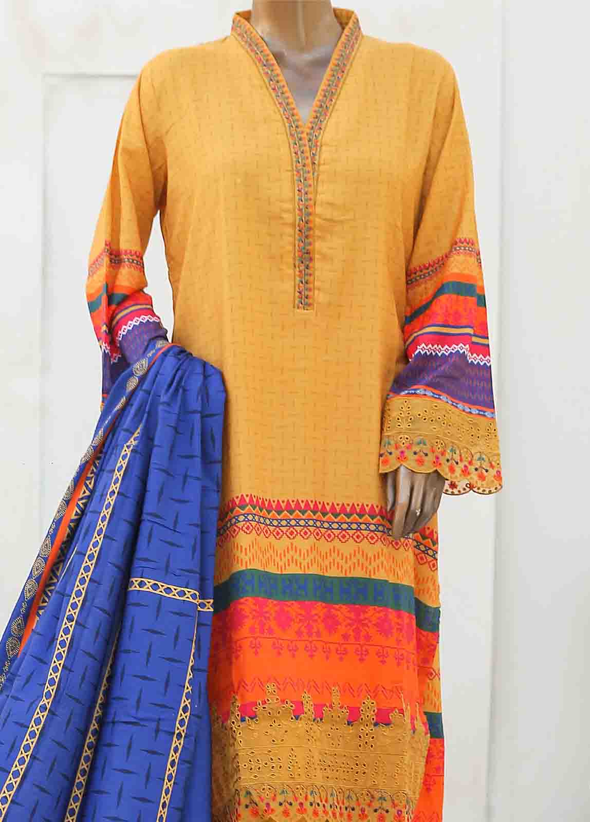 Bin Saeed Fabric - LIE-6540-3 Piece Linen Embroidered Stitched Suit