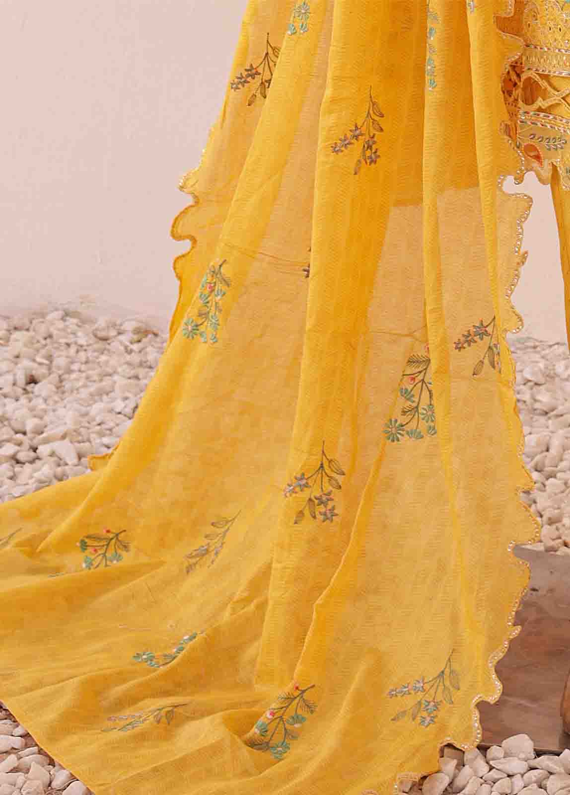 Bin Saeed Fabric - SM-CKE-455 A-3 Piece Chikankari Stitched Suit