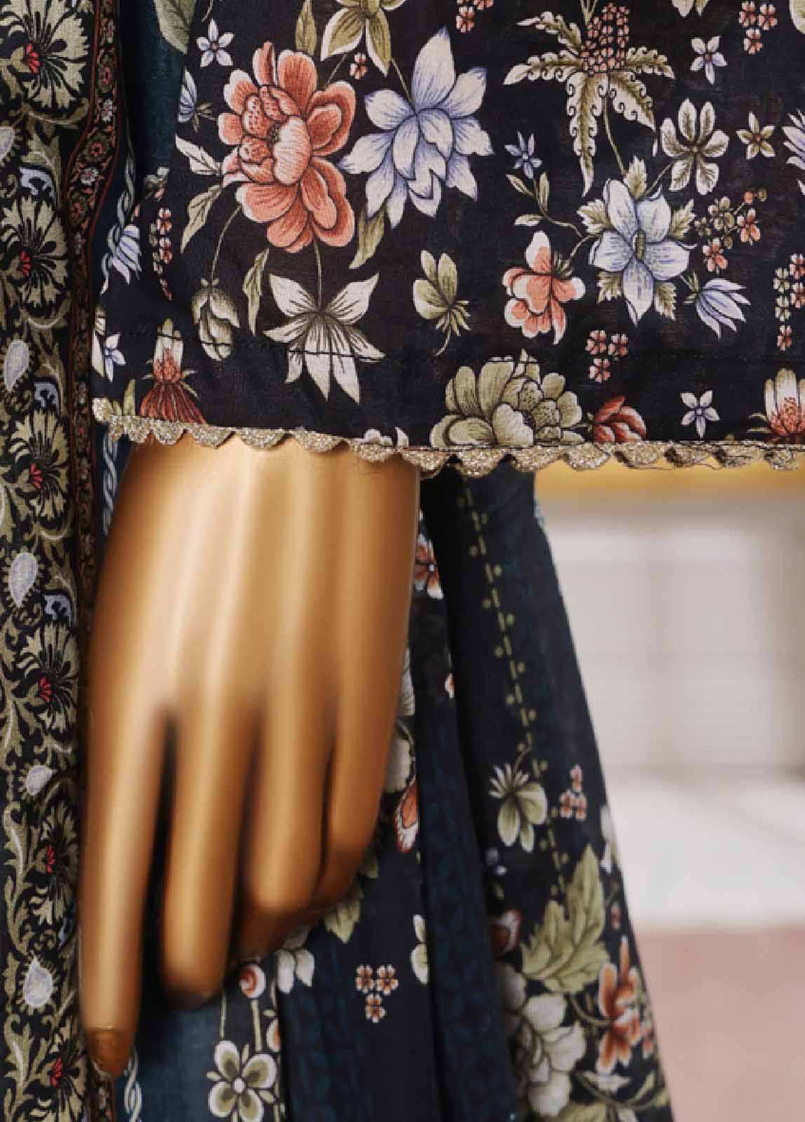 SM-EMB-095V2- 3 Piece Embroidered Stitched Suit