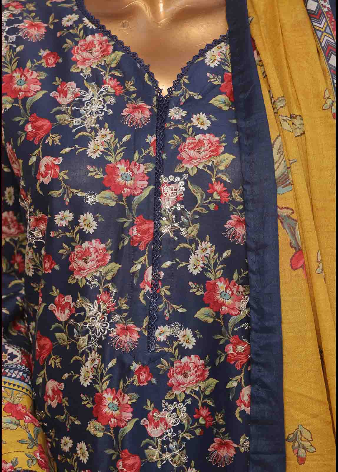 Bin Saeed Fabric - SM-RE-006-3 Piece Chikankari Stitched Suit