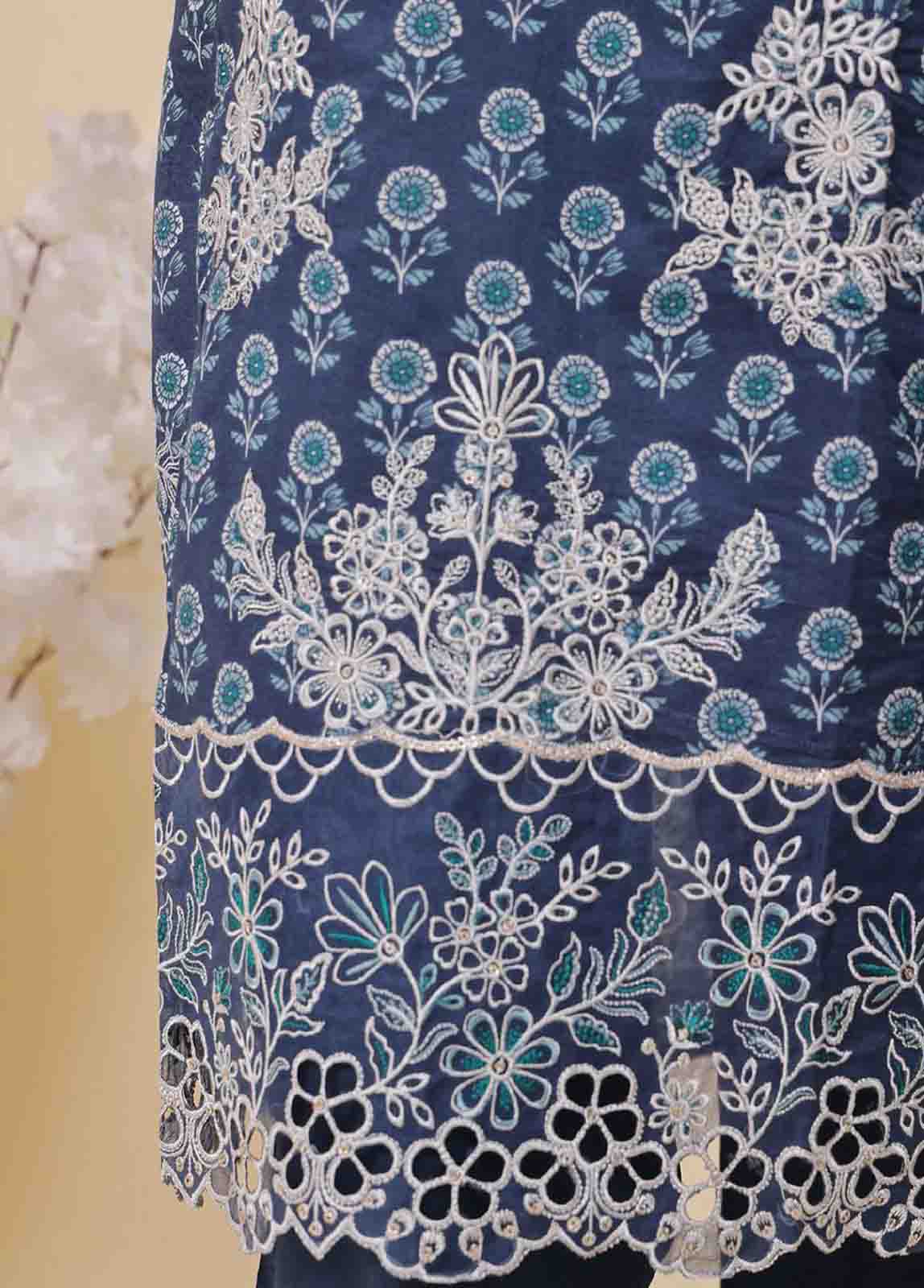 Bin Saeed Fabric - SME-600 -3 Piece Chikankari Stitched Suit