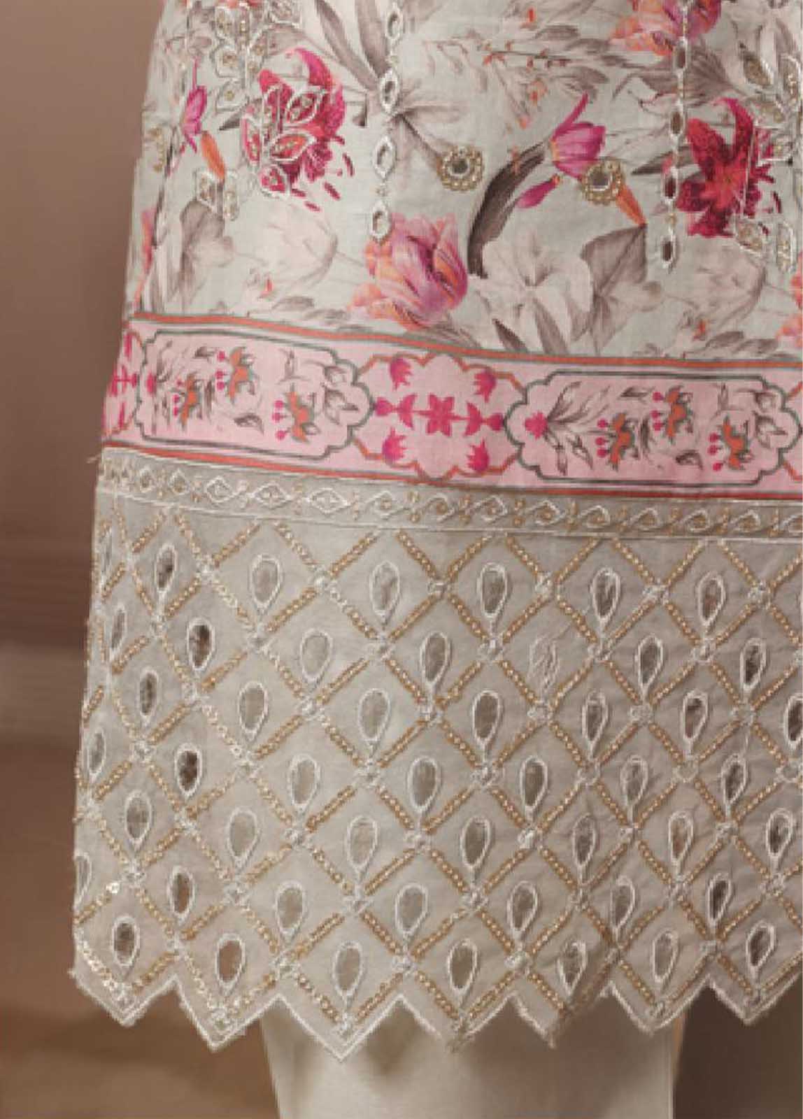 Bin Saeed Fabric - SME-745 -3 Piece Embroidered Stitched Suit