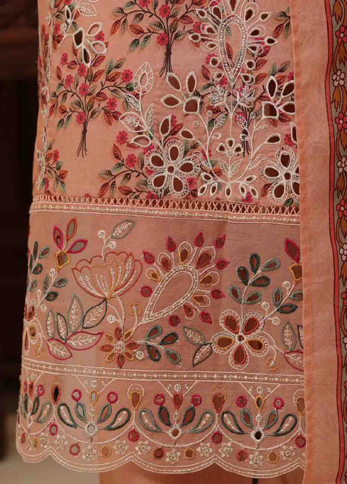 Bin Saeed Fabric - SME-773 -3 Piece Embroidered Stitched Suit