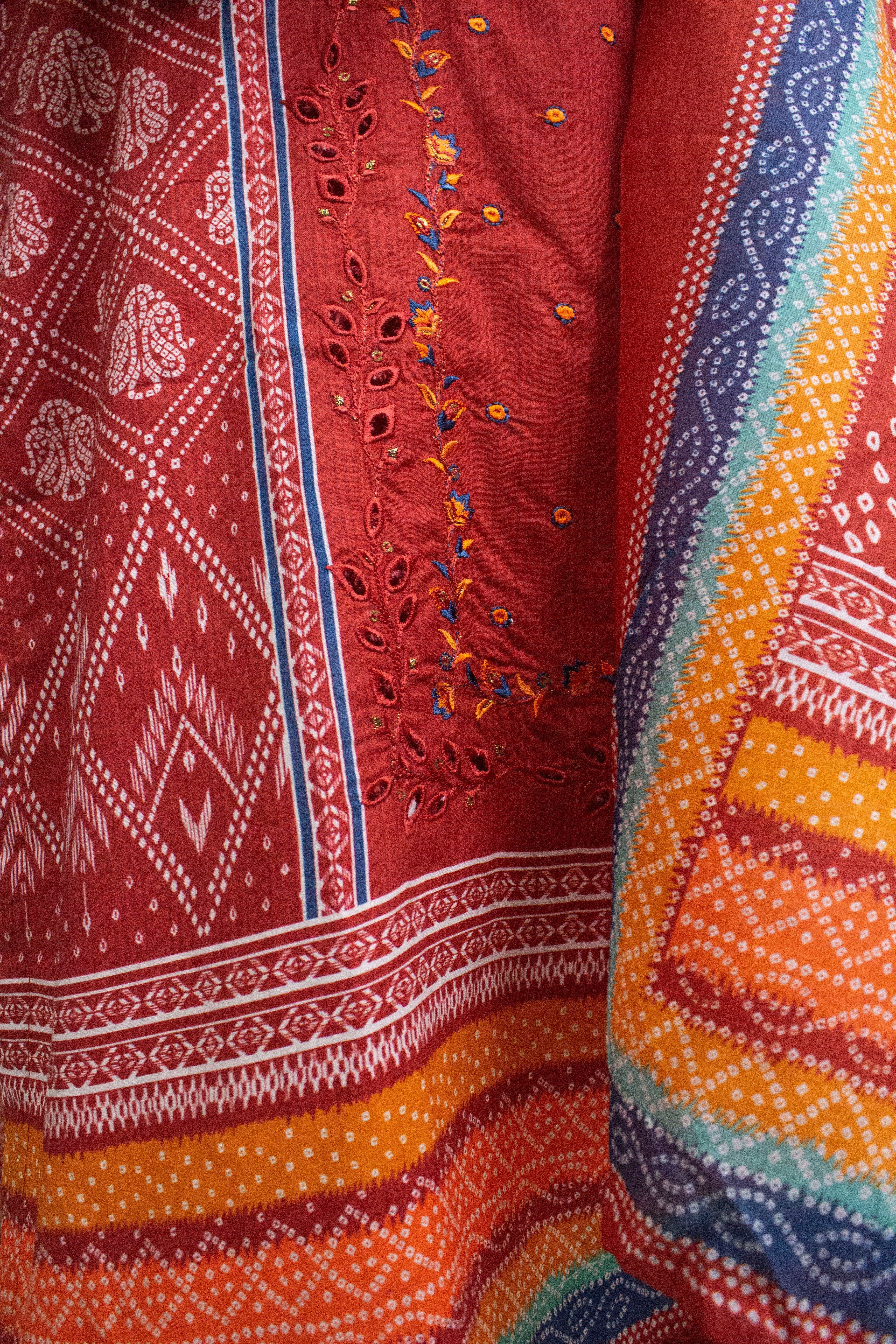 Bin Saeed Fabric - SMEMB-0111- 3 Piece Embroidered Stitched Suit