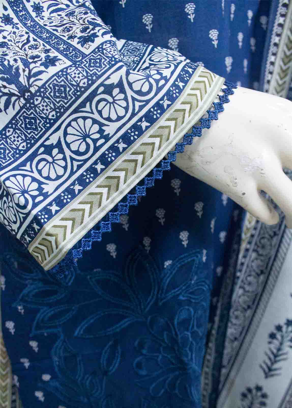 Bin Saeed Fabric - SMEMB-0342 3 Piece Embroidered Stitched Suit