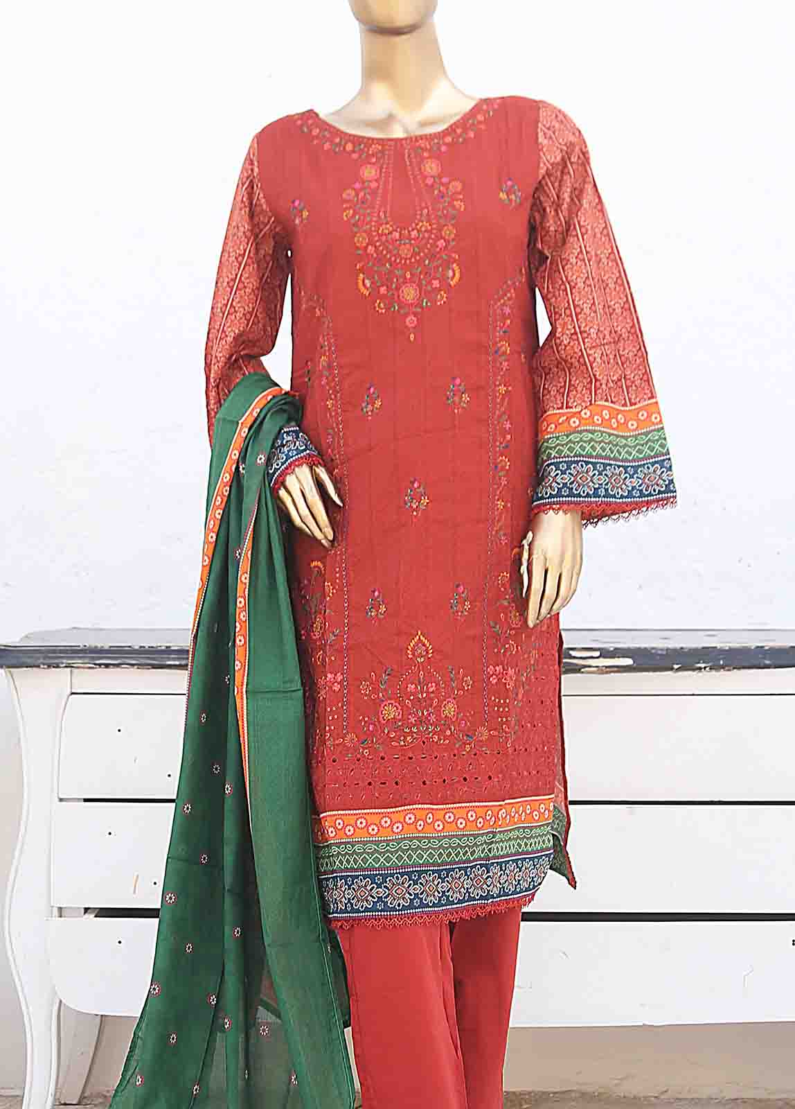 Bin Saeed Fabric - SMLE-0202 - 3 Piece Embroidered Stitched Suit