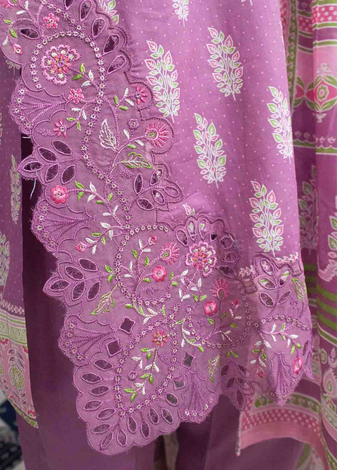 Bin Saeed Fabric - SMLE-0341-3 Piece Cutwork Kari Stitched Suit