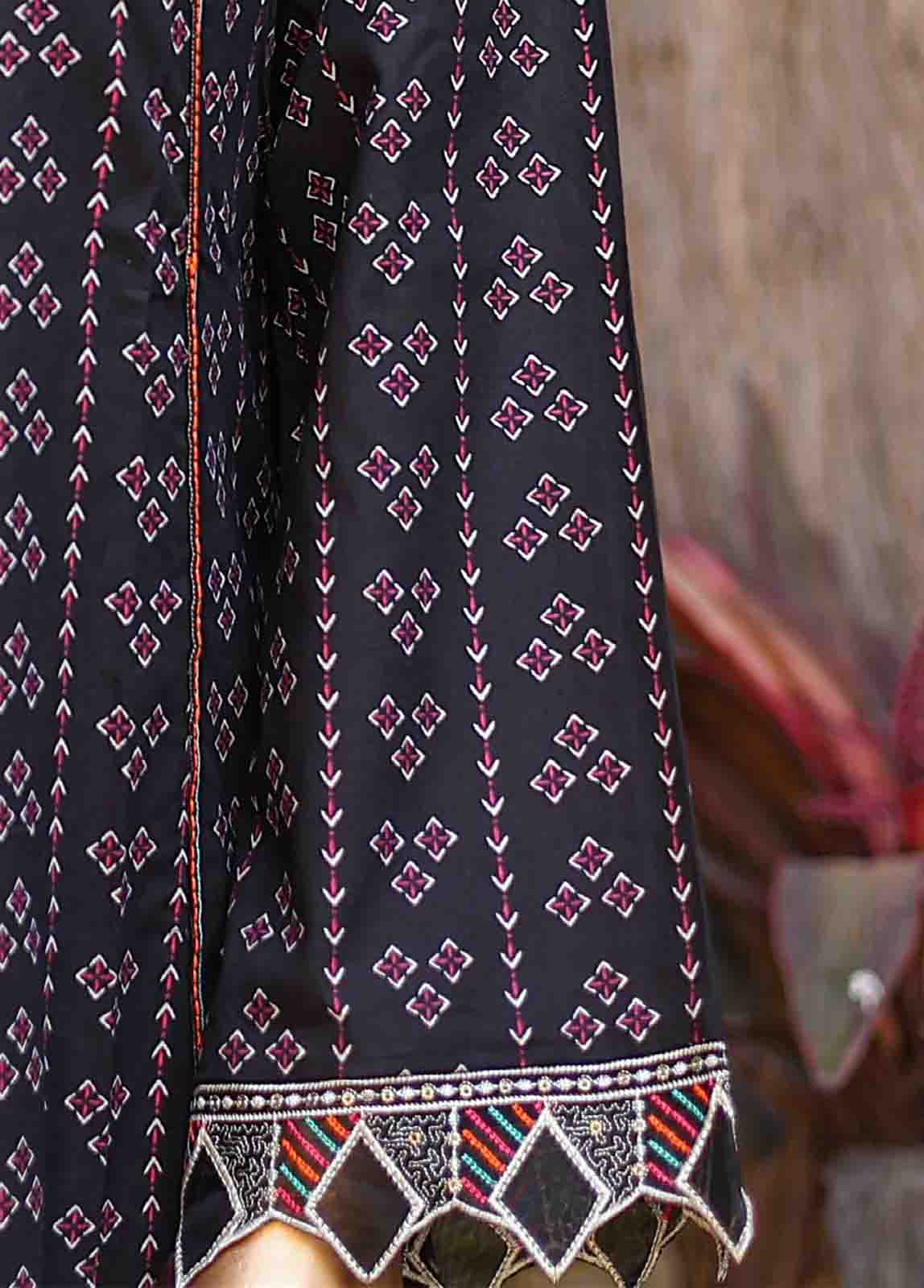 Bin Saeed Fabric - SMLF-FR-0522- 3 Piece Embroidered Stitched Suit