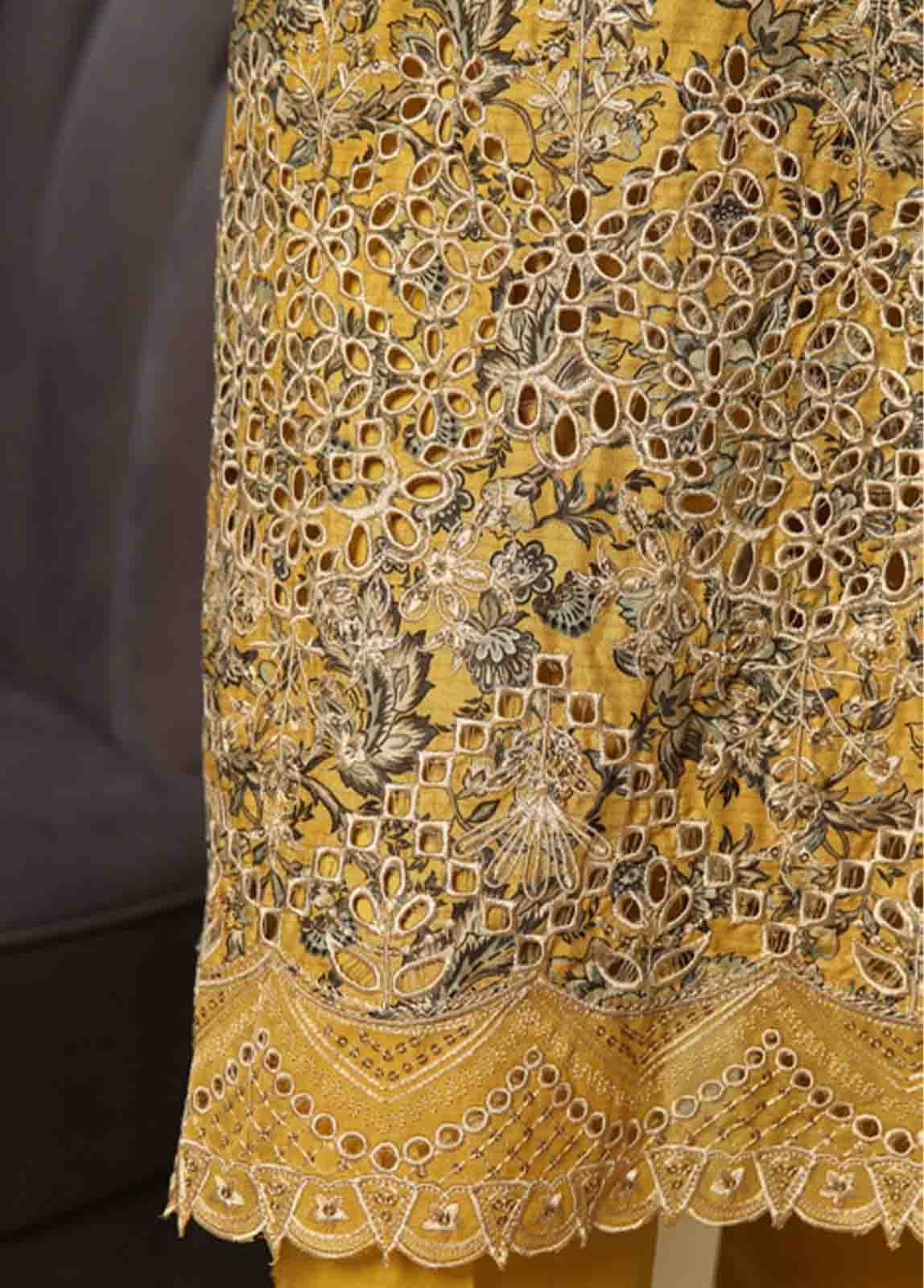 Bin Saeed Fabric - WCE-007-3 Piece Chikankari Stitched Suit