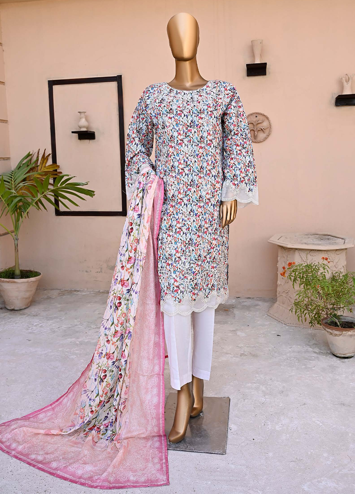 WCE-010-3 Piece Cotton Embroidered