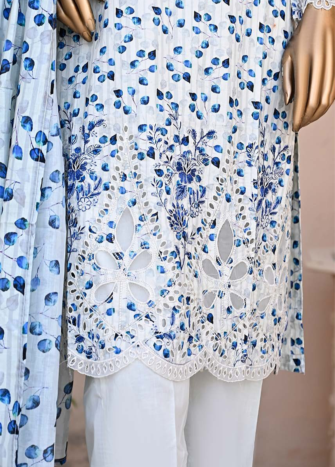 Bin Saeed Fabric - WCE-013-3 Piece Lawn Embroidered