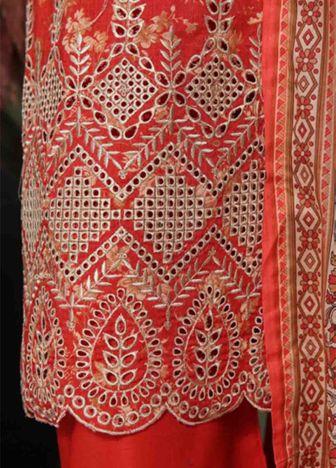 Bin Saeed Fabric - WCE-019 A- 3 Piece Embroidered Stitched Suit