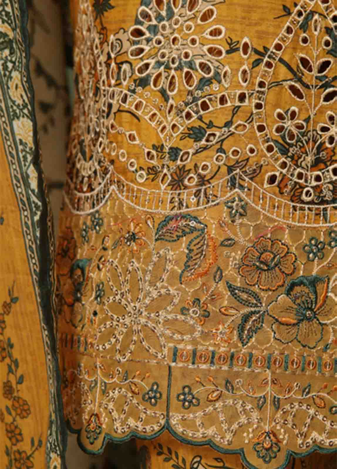 Bin Saeed Fabric - WCE-052 A- 3 Piece Embroidered Stitched Suit