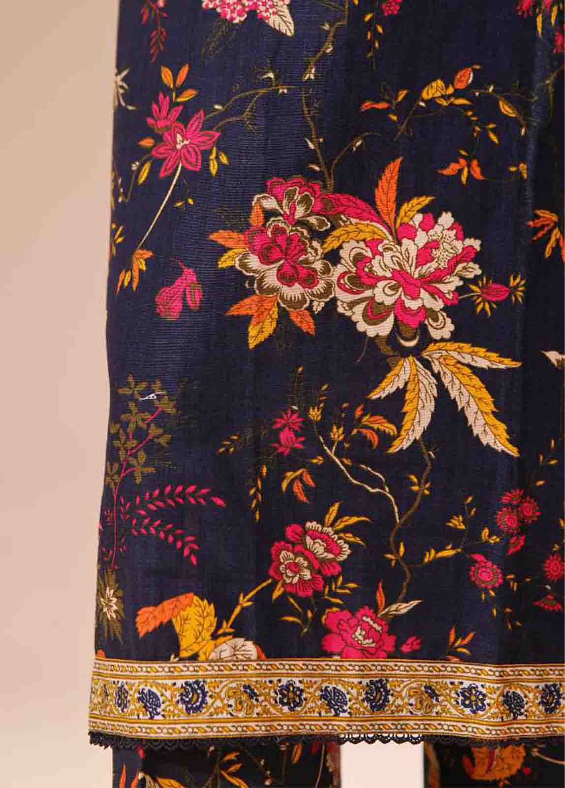 Bin Saeed Fabric - WK-062 -3 Piece Khaddar Printed Suit