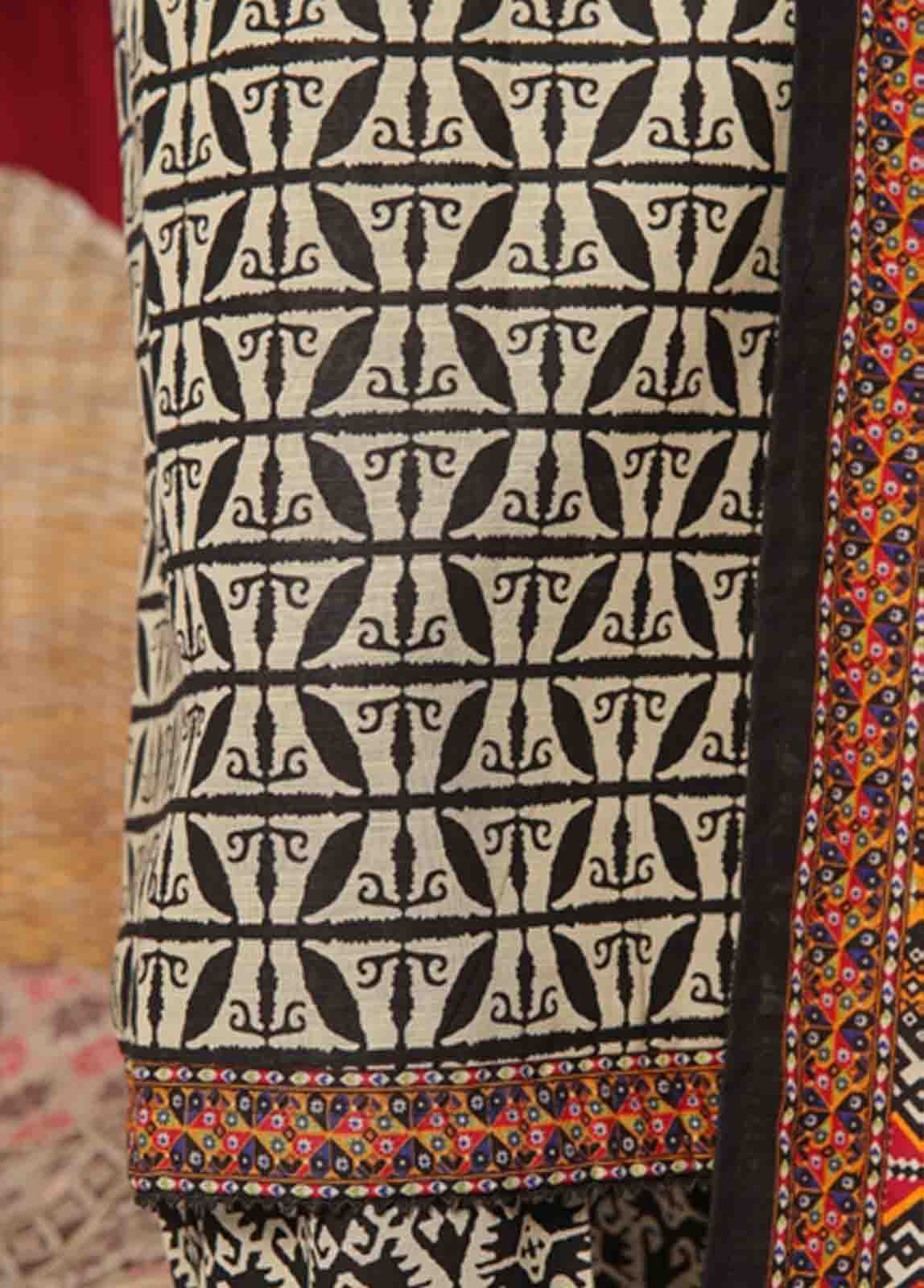 Bin Saeed Fabric - WK-087 B-3 Piece Khaddar Printed Suit