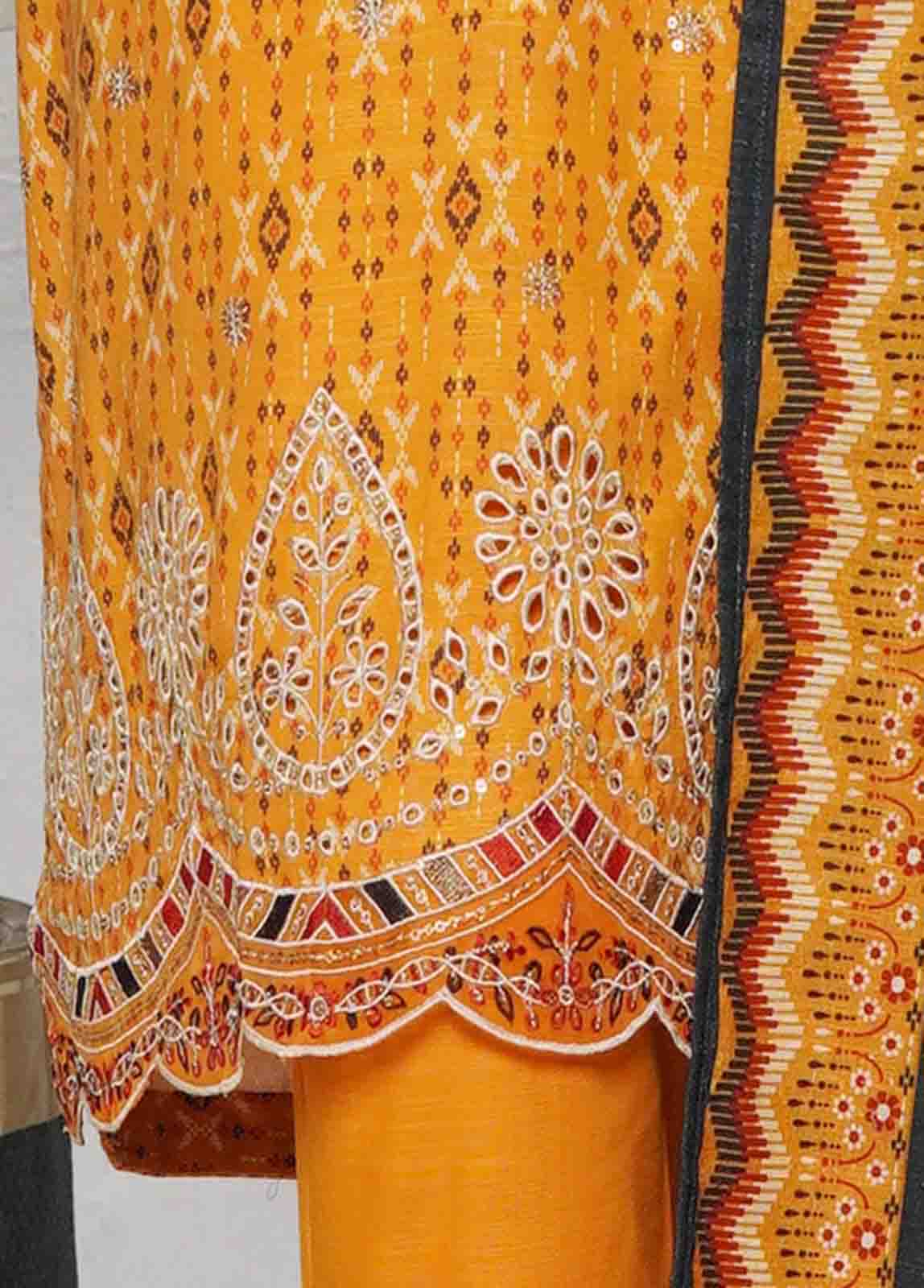 Bin Saeed Fabric - WKE-0054- 3 Piece Khaddar Emboidered Stitched Suit