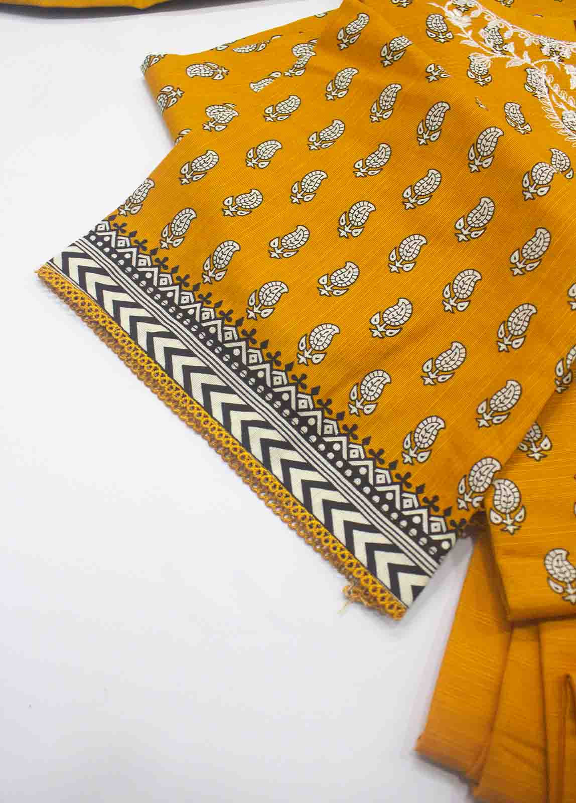 Bin Saeed Fabric - WKE-007-3 Piece Khaddar Embroidered Suit