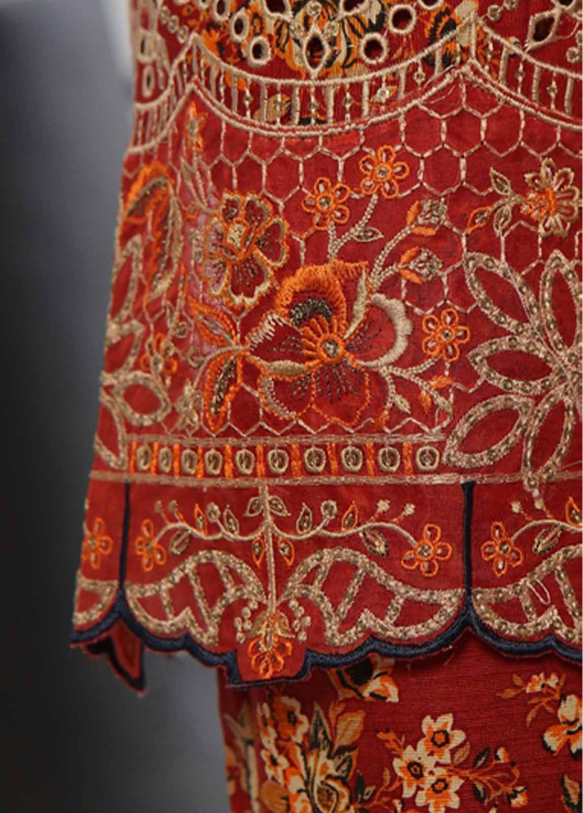 Bin Saeed Fabric - WKE-019 -3 Piece Khaddar Chikankari Stitched Suit