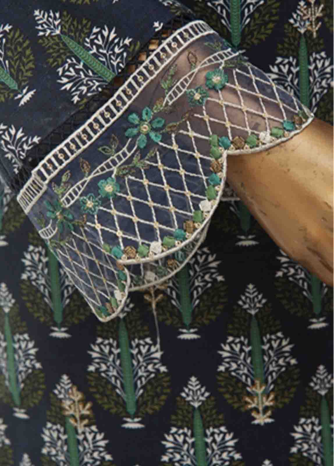 Bin Saeed Fabric - WKE-022 A -3 Piece Khaddar Chikankari Stitched Suit