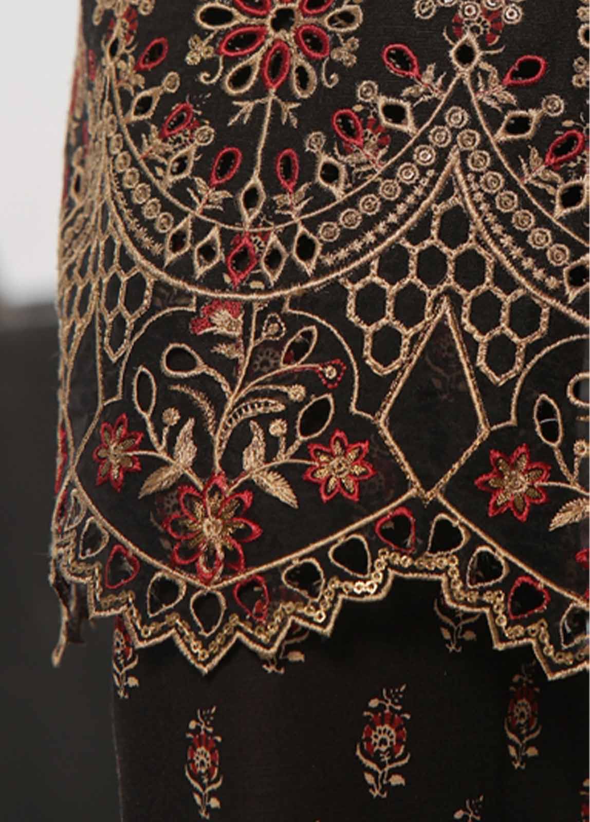 Bin Saeed Fabric - WKE-031 -3 Piece Khaddar Chikankari Stitched Suit