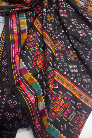 Bin Saeed Fabric - WKE-074 -3 Piece Khaddar Chikankari Stitched Suit