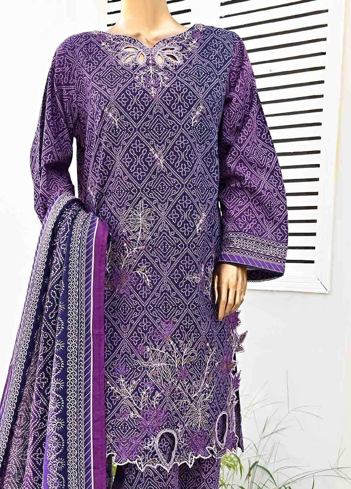 Bin Saeed Fabric - WKE-079- 3 Piece Khaddar Emboidered Stitched Suit