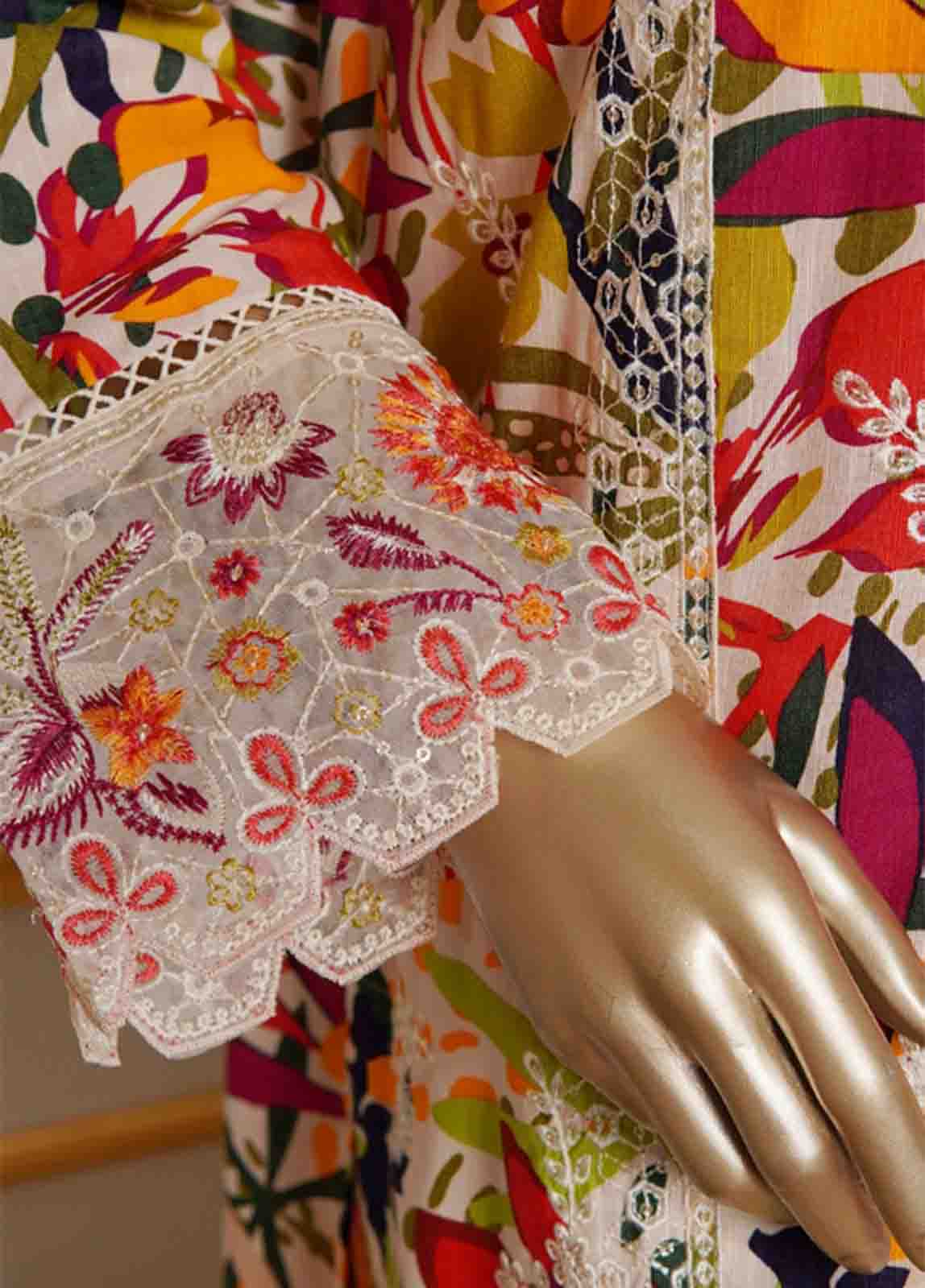 Bin Saeed Fabric - WKE-080 B- 3 Piece Khaddar Emboidered Stitched Suit