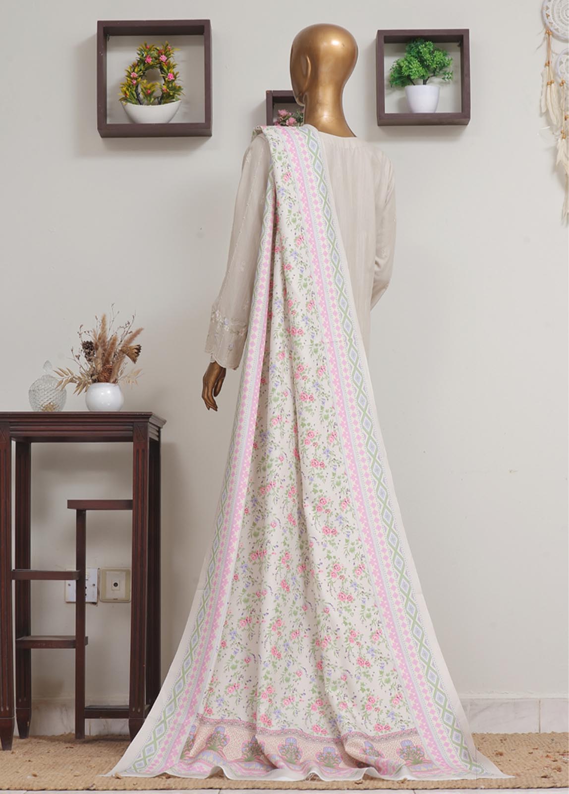 Bin Saeed Fabric - WKKE-005 C-3 Piece Khaddar Embroidered Stitched Suit