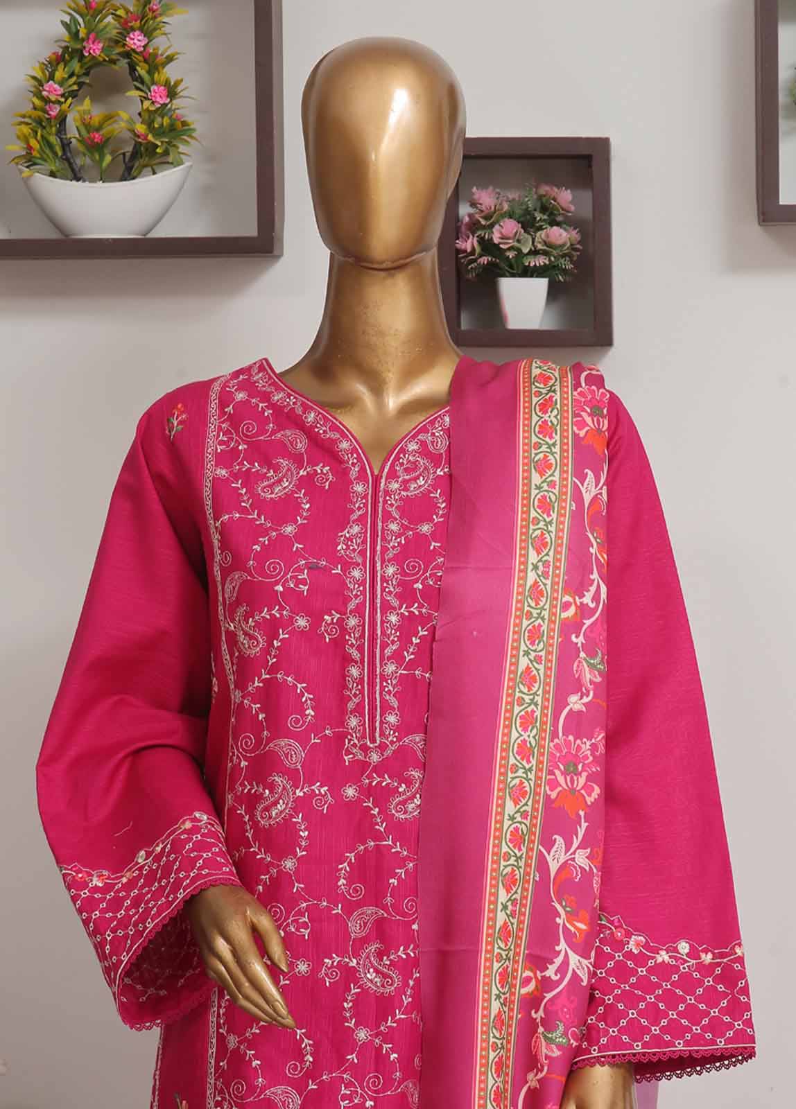 WKKE-008 A-3 Piece Khaddar Embroidered Stitched Suit