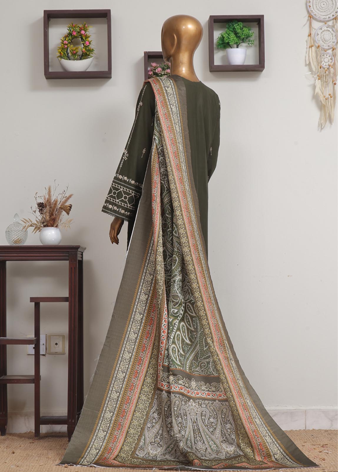 Bin Saeed Fabric - WKKE-017 B-3 Piece Khaddar Embroidered Stitched Suit