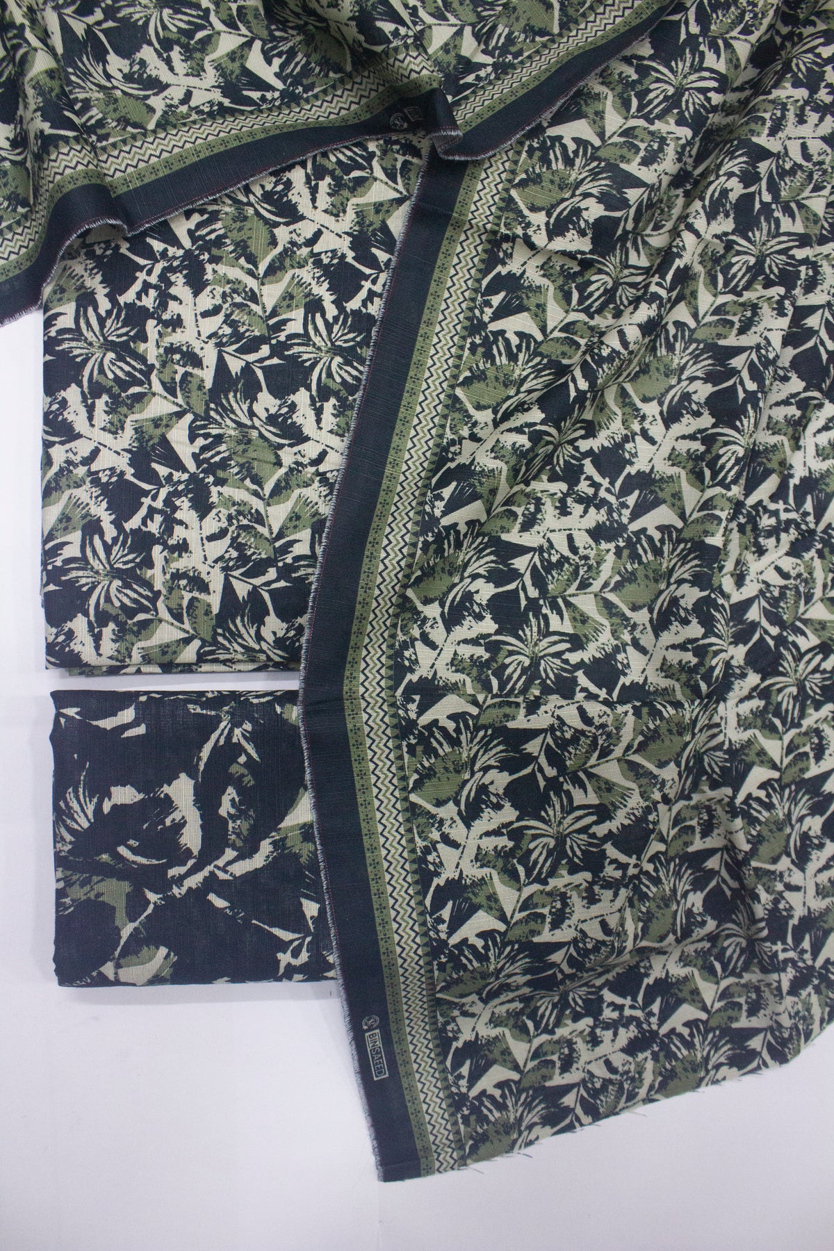 WKU-712- 3 Piece Khaddar Printed UnStitched Suit