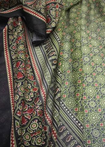 Bin Saeed Fabric - WKU-0231- 3 Piece Khaddar Printed UnStitched Suit