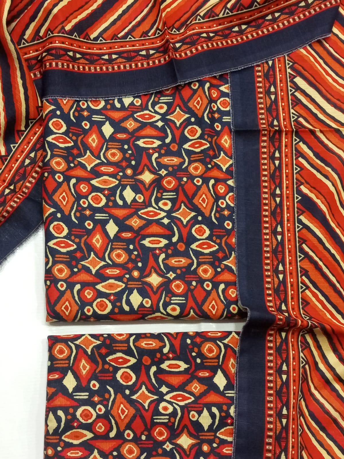 Bin Saeed Fabric - WKU-177- 3 Piece Khaddar Printed UnStitched Suit