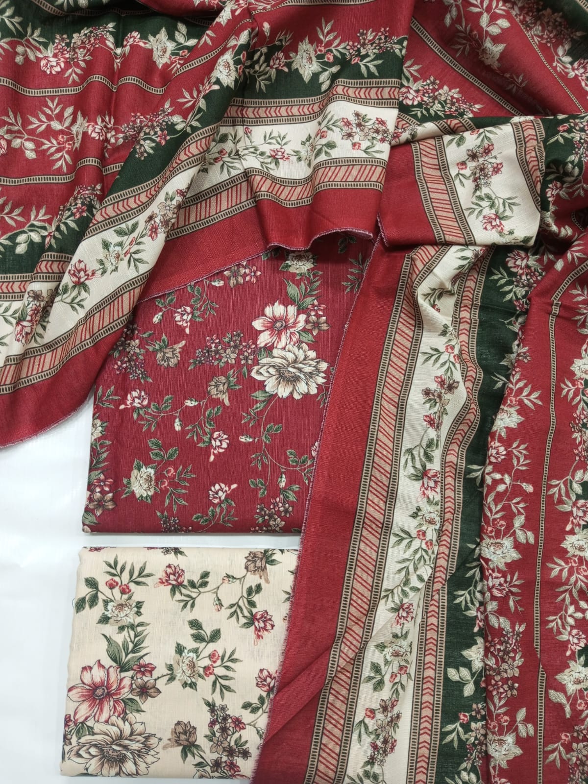 Bin Saeed Fabric - WKU-178- 3 Piece Khaddar Printed UnStitched Suit