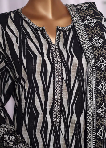 WKZC-2595- 3 Piece Khaddar Printed Stitched Suit