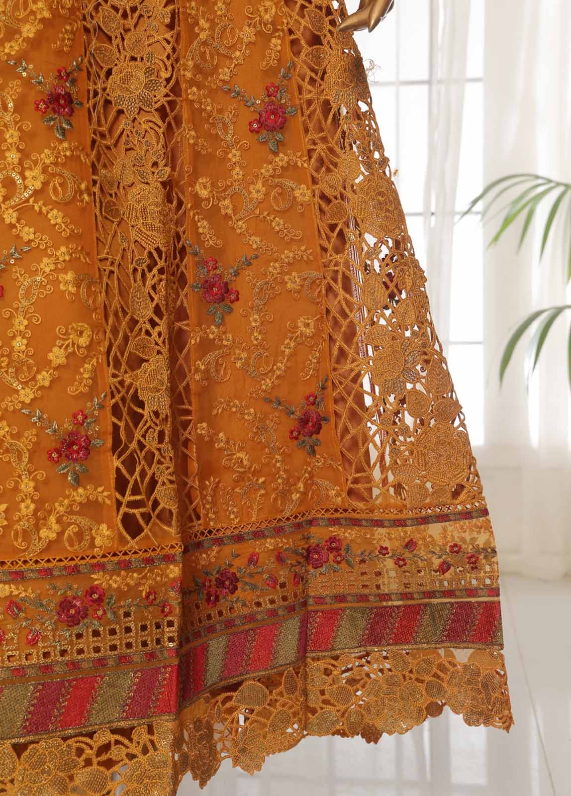 Bin Saeed Fabric - ZEF-2061 F- 3 Piece Organza Stitched Suit