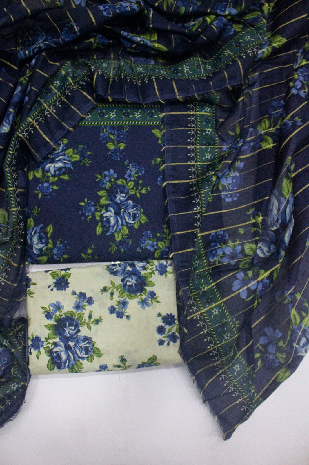 DP-0406- 3 Piece Lawn Printed UnStitched Suit