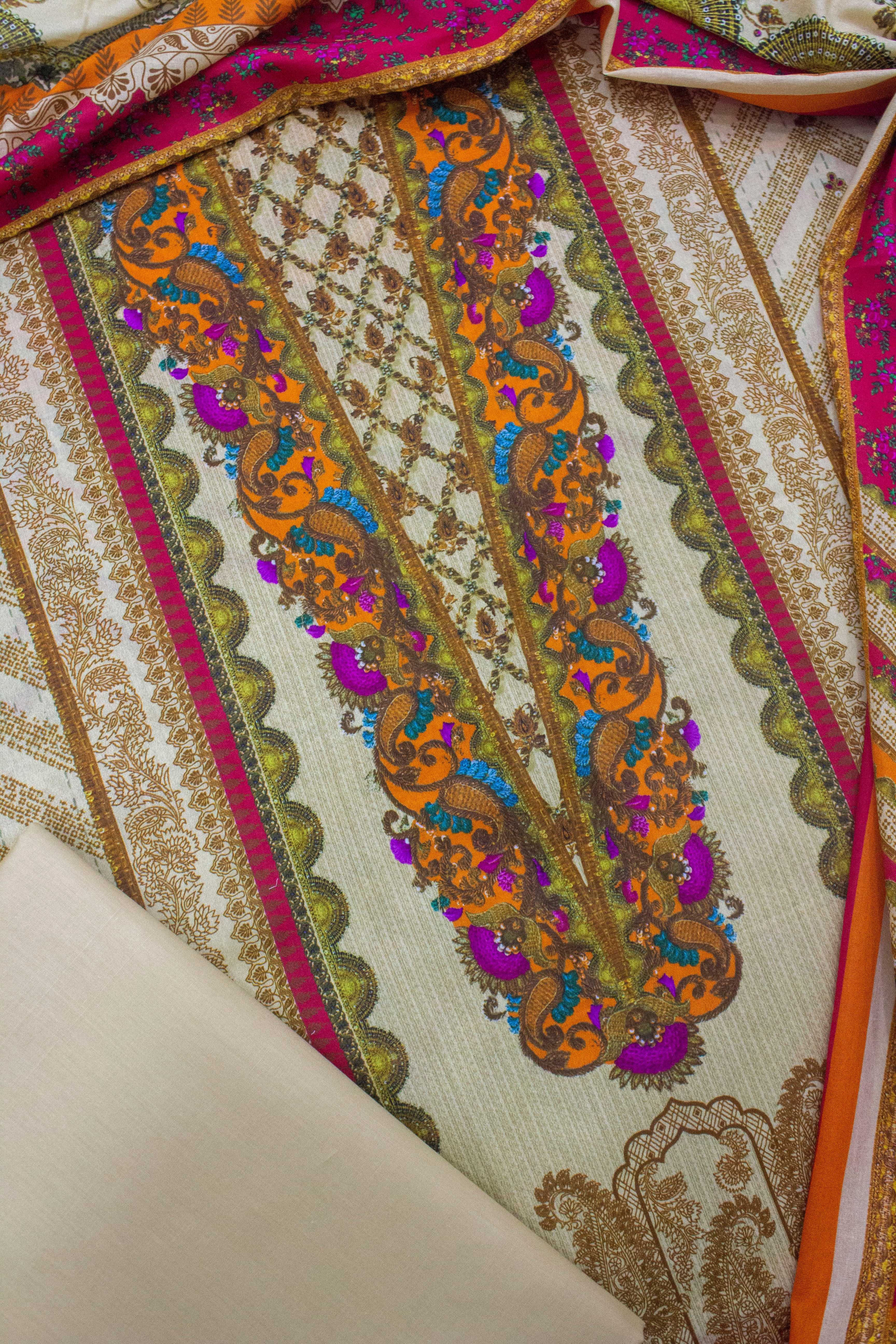 Bin Saeed Fabric - D-0704- 3 Piece UnStitched Digital Printed Lawn